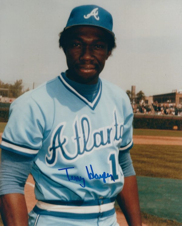 Autographed TERRY HARPER Atlanta Braves 8x10 Photo - COA