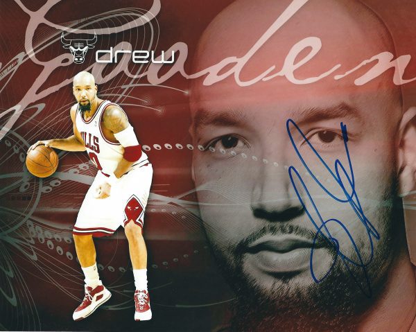 Autographed DREW GOODEN 8X10 Chicago Bulls Photo
