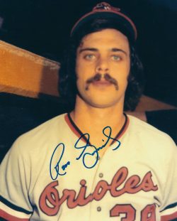 Autographed RON ROSS GRIMSLEY 8x10 Photo - COA