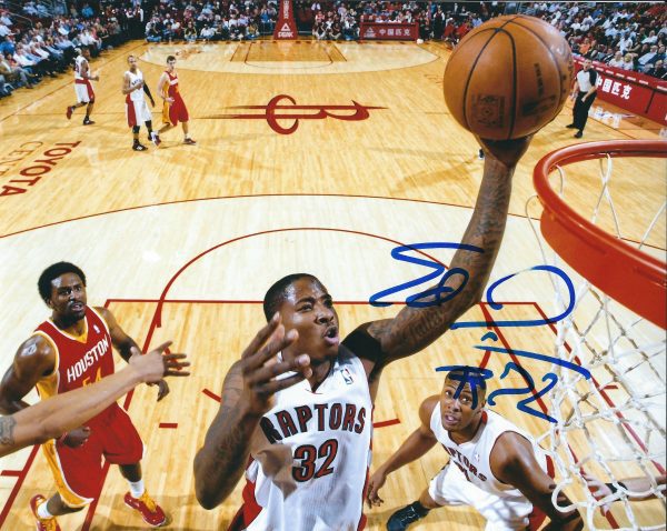 Autographed ED DAVIS 8X10 Toronto Raptors photo