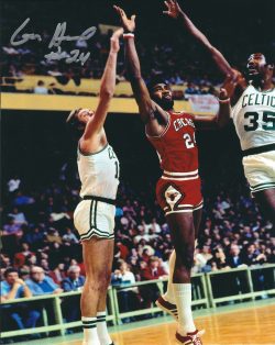 Autographed GARFIELD HEARD 8x10 Chicago Bulls Photo