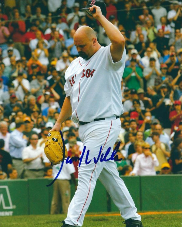 AUTOGRAPHED DAVID WELLS 8X10 Boston Red Sox photo