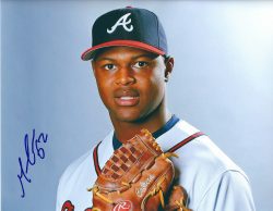 AUTOGRAPHED MAURICIO CABRERA 8X10 Atlanta Braves photo