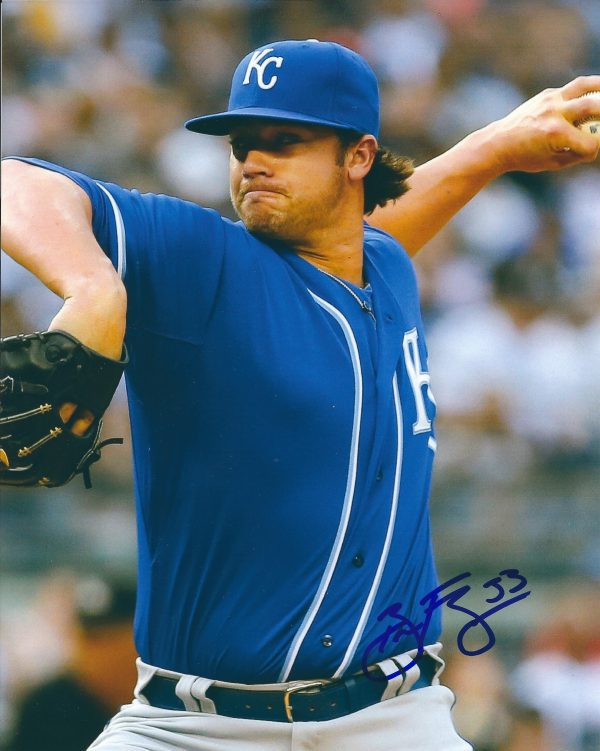 AUTOGRAPHED BRIAN FLYNN 8X10 Kansas City Royals Photo