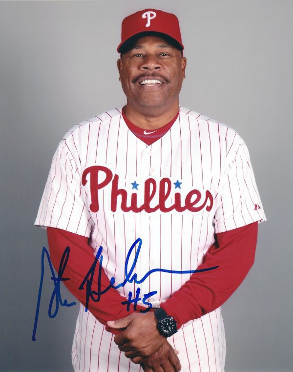 AUTOGRAPHED STEVE HENDERSON 8X10 Philadelphia Phillies Photo