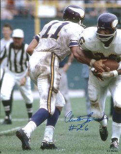 Autographed CLINTON JONES  8X10 Minnesota Vikings Photo
