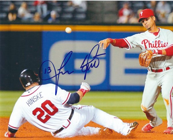 AUTOGRAPHED  JUAN CASTRO 8x10 Philadelphia Phillies Photo