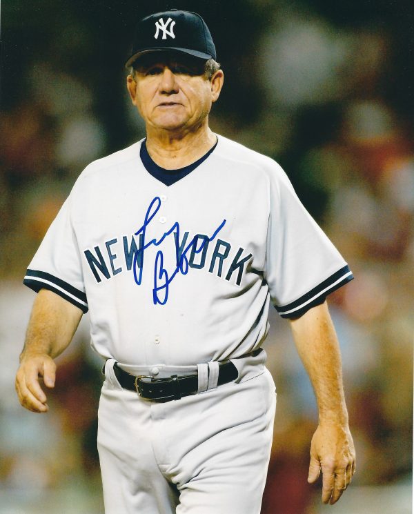 AUTOGRAPHED LARRY BOWA 8X10 NEW YORK YANKEES photo