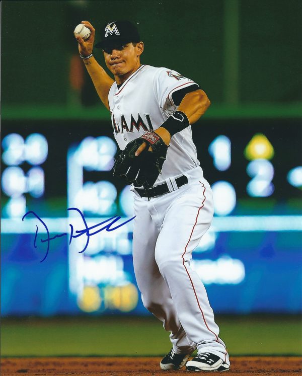 AUTOGRAPHED DEREK DIETRICH 8X10 Miami Marlins Photo