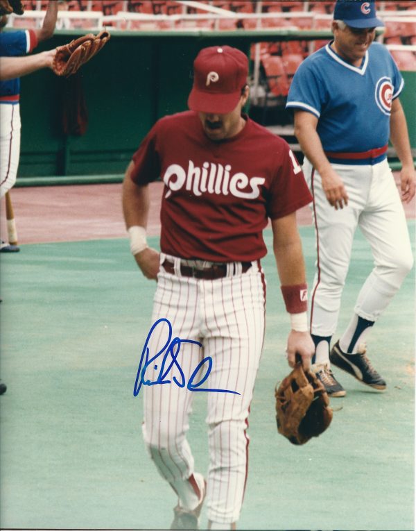 AUTOGRAPHED RICK SCHU 8X10 Philadelphia Phillies Photo