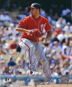 Autographed GIO GONZALEZ 8X10 Washington Nationals Photo