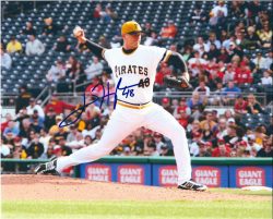 Autographed JARED HUGHES 8X10 Pittsburgh Pirates Photo