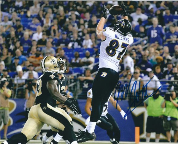 Autographed MAXX WILLIAMS 8X10 Baltimore Ravens Photo
