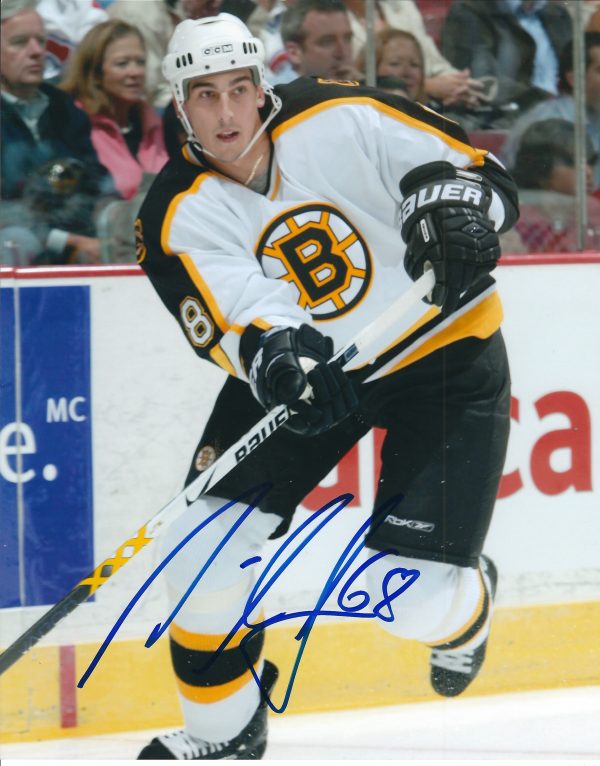 Autographed MILAN JURCINA 8X10 Boston Bruins  Photo