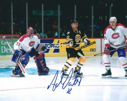 Autographed ADAM OATES Boston Bruins  Photo