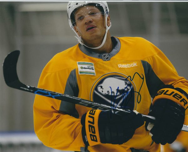 Autographed  KYLE OKPOSO N8X10 Buffalo Sabres Photo