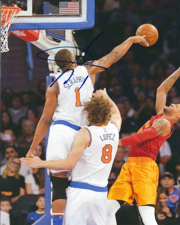 Autographed KEVIN SERAPHIN 8X10  New York Knicks Photo