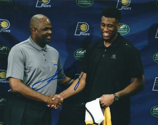 Autographed THADDEUS YOUNG 8X10 Indiana Pacers Photo