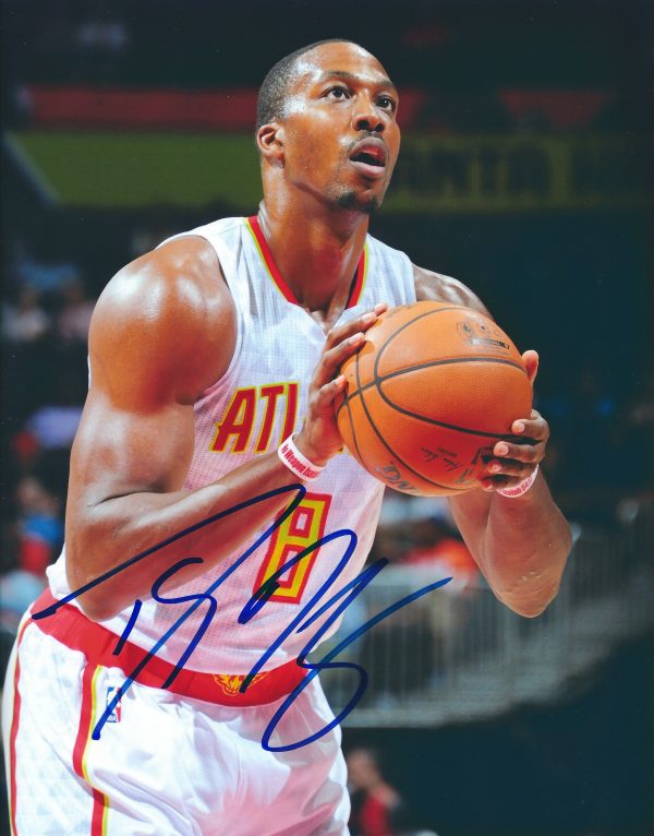 AUTOGRAPHED DWIGHT  HOWARD 8X10 Atlanta Hawks photo