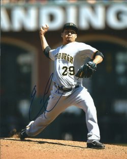 Autographed ERNESTO FRIERI 8X10 Pittsburgh Pirates Photo