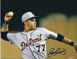 AUTOGRAPHED EUGENIO SUAREZ 8X10 Detroit Tigers Photo