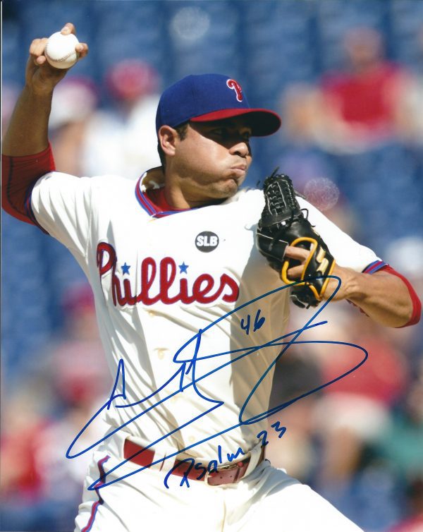 AUTOGRAPHED JEANMAR GOMEZ 8X10 Philadelphia Phillies Photo