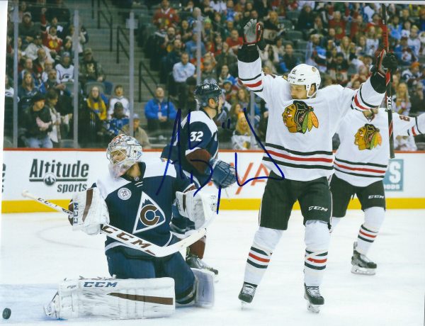 Autographed ANDREW DESJARDINS 8X10 Chicago Blackhawks Photo
