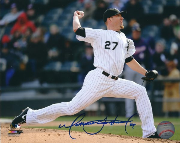 AUTOGRAPHED MATT LINDSTROM  8X10 Chicago White Sox Photo