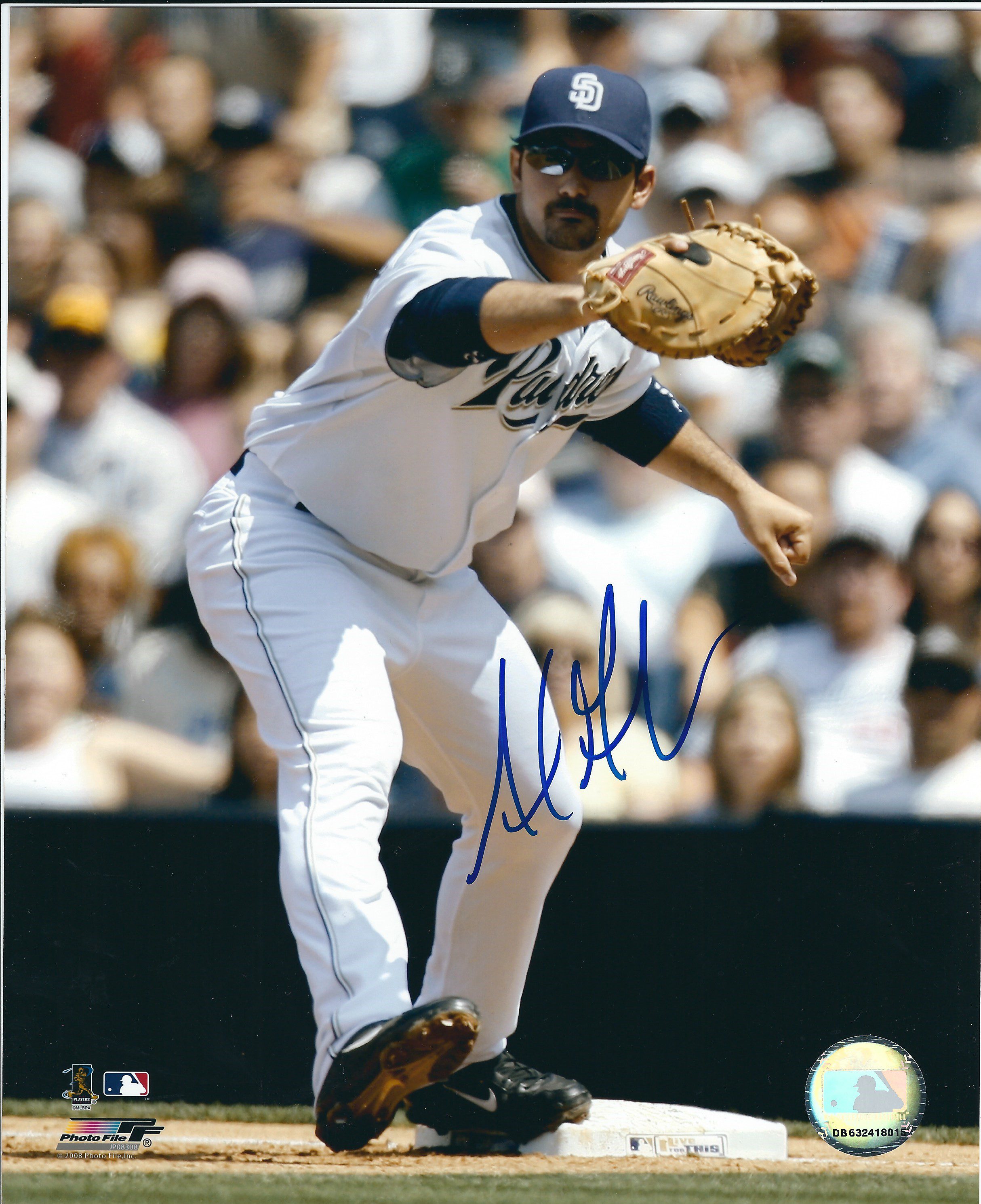 AUTOGRAPHED photo ADRIAN GONZALEZ SD Padres - Main Line Autographs