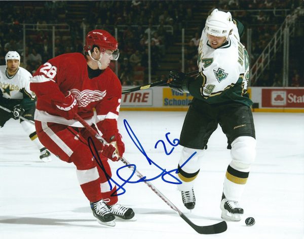 Autographed JIRI HUDLER 8X10 Detroit Red Wings Photo