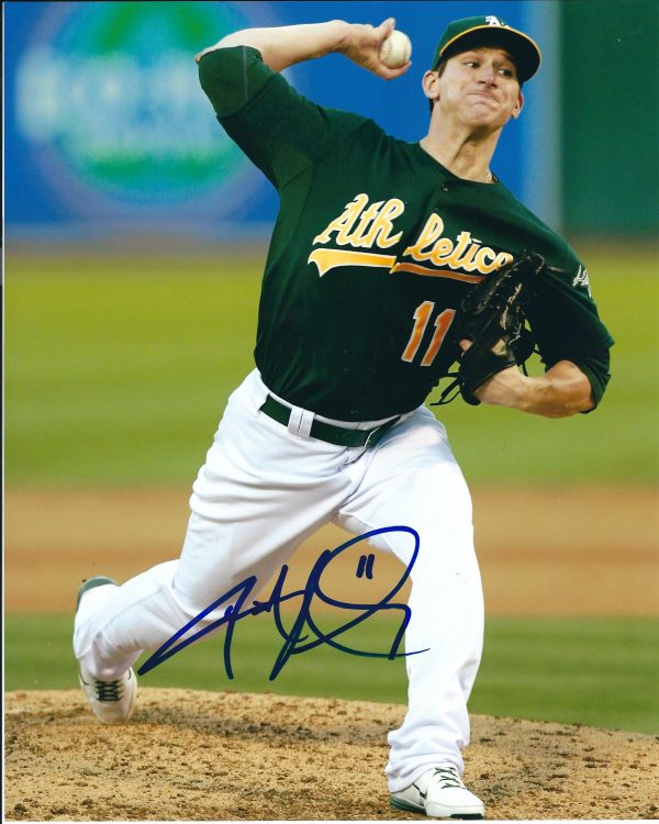AUTOGRAPHED JARROD PARKER 8X10 Oakland A's Photo