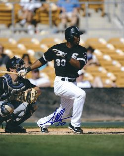 AUTOGRAPHED ALEJANDRO DE AZA  8X10 Chicago White Sox Photo