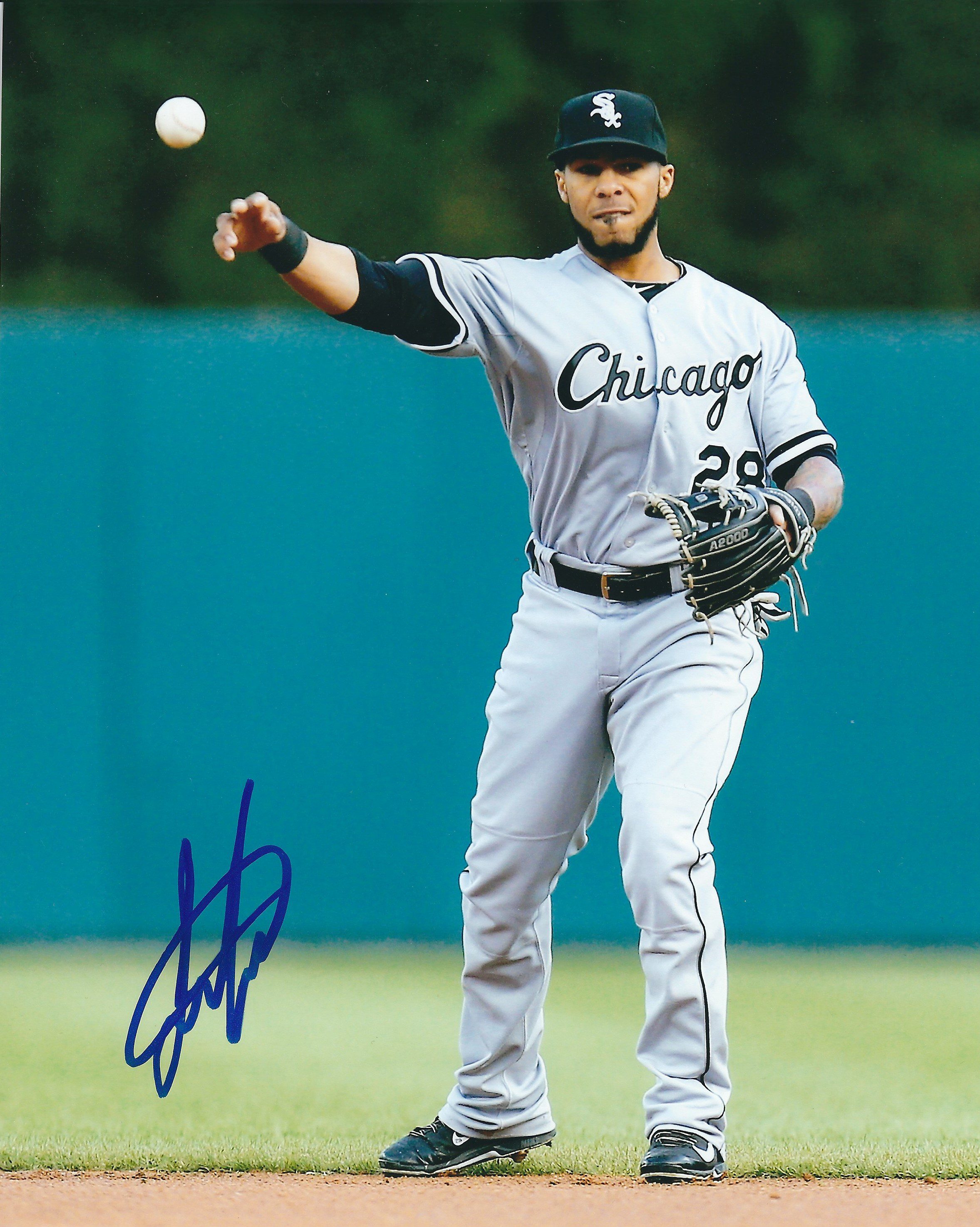 AUTOGRAPHED LEURY GARCIA 8X10 Chicago White Sox Photo - Main Line Autographs