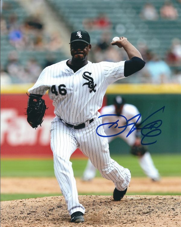 AUTOGRAPHED  DONNIE VEAL 8X10 Chicago White Sox Photo