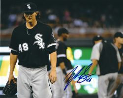 AUTOGRAPHED ZACH STEWART  8X10 Chicago White Sox Photo