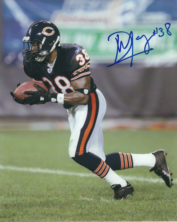Autographed DANIEAL MANNING 8X10 Chicago Bears Photo
