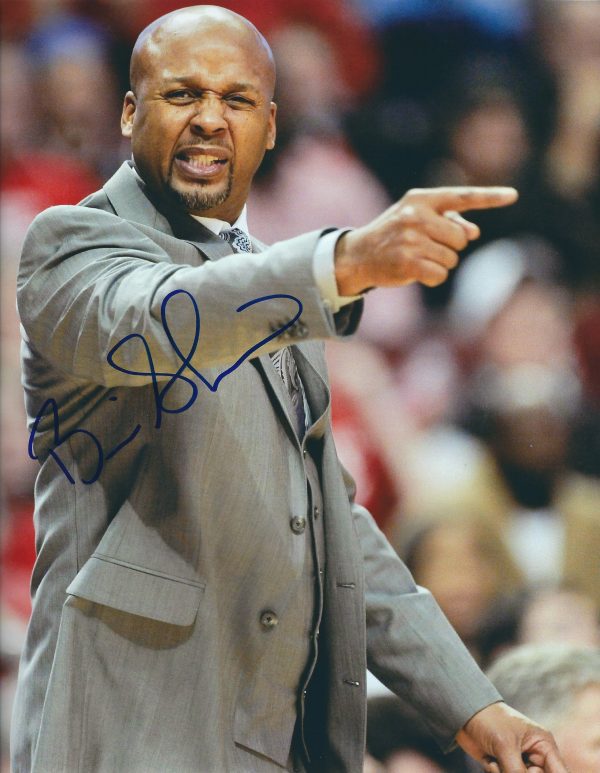 Autographed BRIAN SHAW 8X10 Los Angeles Lakers Photo
