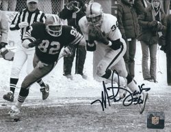 Autographed MIKE DAVIS 8X10 Oakland Raiders photo