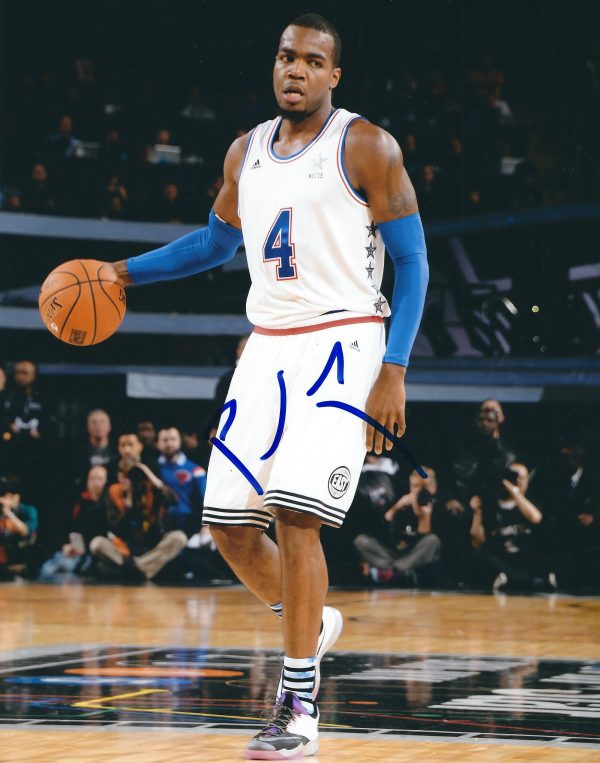 AUTOGRAPHED PAUL MILLSAP 8X10 Atlanta Hawks photo