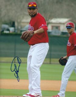 AUTOGRAPHED JOAQUIN BENOIT 8X10 Philadelphia Phillies Photo