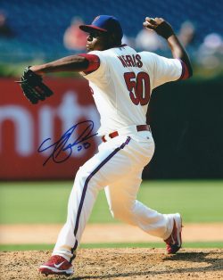 AUTOGRAPHED HECTOR NERIS 8X10 Philadelphia Phillies Photo