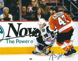 Autographed ANDREW MACDONALD 8X10 Philadelphia Flyers Photo