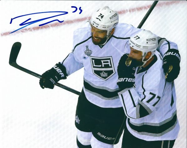 Autographed DWIGHT KING 8x10 Los Angeles Kings Photo