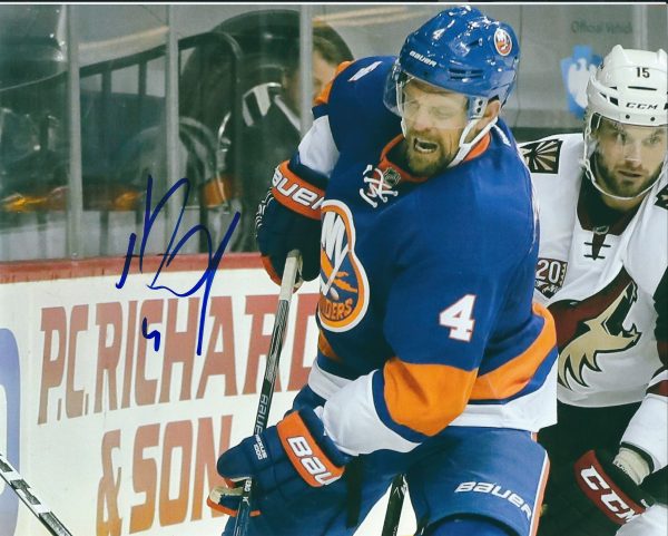 Autographed DENNIS SEIDENBERG 8X10 New York Islanders Photo