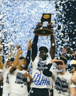 Autographed DANIEL OCHEFU 8x10 Villanova Wildcats Photo