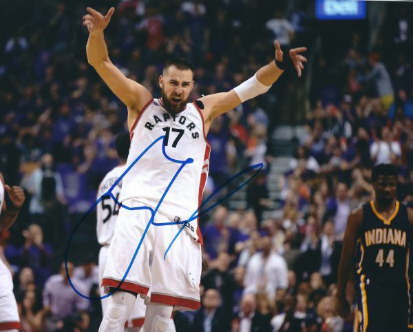 Autographed JONAS VALANCIUNAS 8x10 Toronto Raptors photo