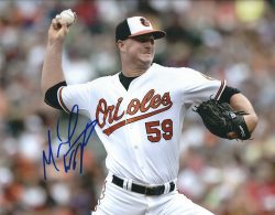 AUTOGRAPHED MIKE WRIGHT 8X10 Baltimore Orioles Photo