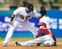AUTOGRAPHED PEDRO FLORIMON 8X10 Minnesota Twins photo