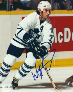 Autographed MATTHIEU SCHNEIDER  Maple Leafs  photo