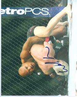 Autographed Wilson Reis UFC & MMA 8x10 photo with COA